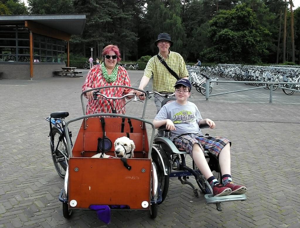 Family cycling in Netherlands