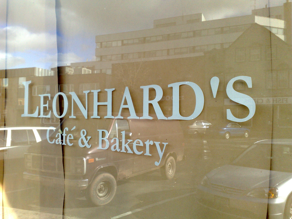 Leonhard's Café & Bakery