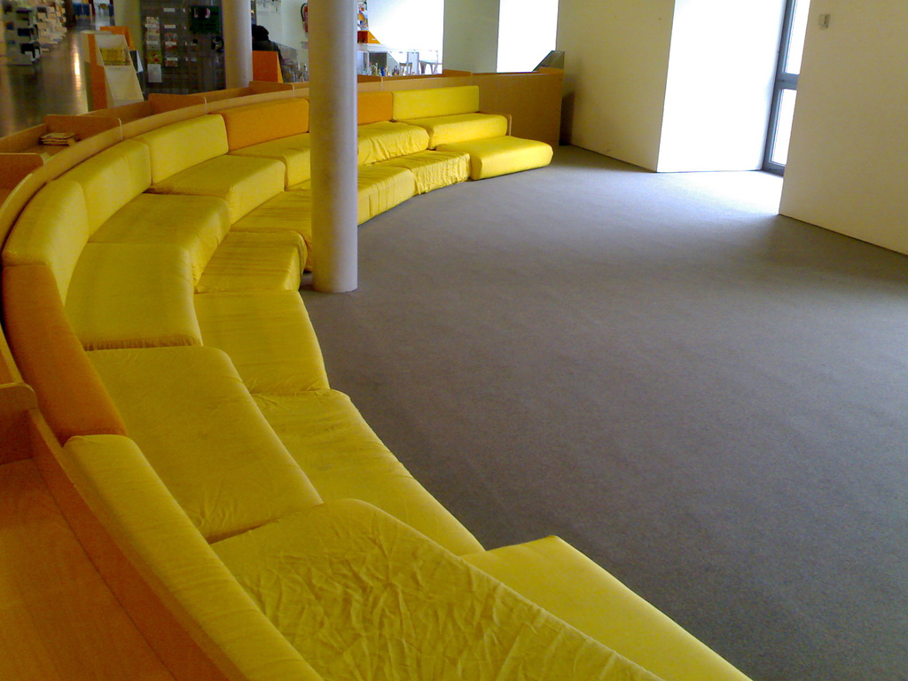 Yellow Seats in  Biblioteca Internazionale per Ragazzi E. De Amicis