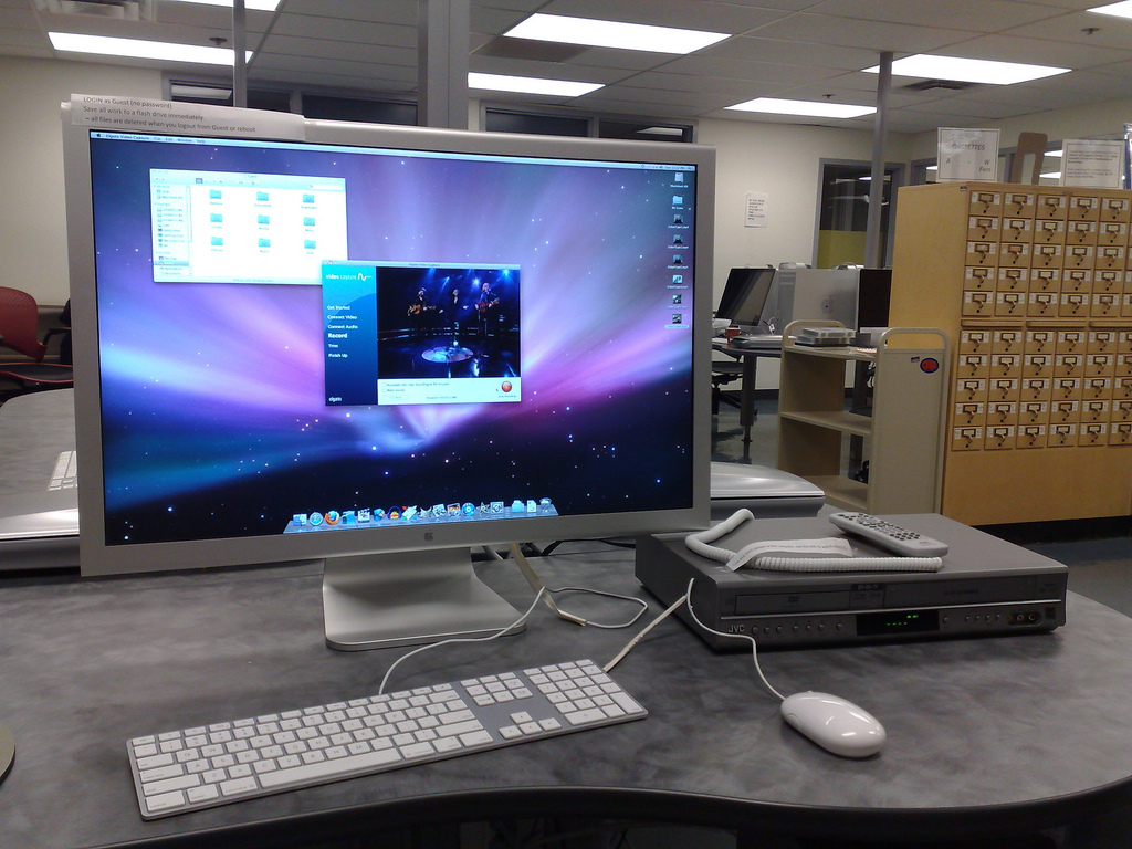 The VHS-to-Digital Workstation at the UPEI Collaboratory