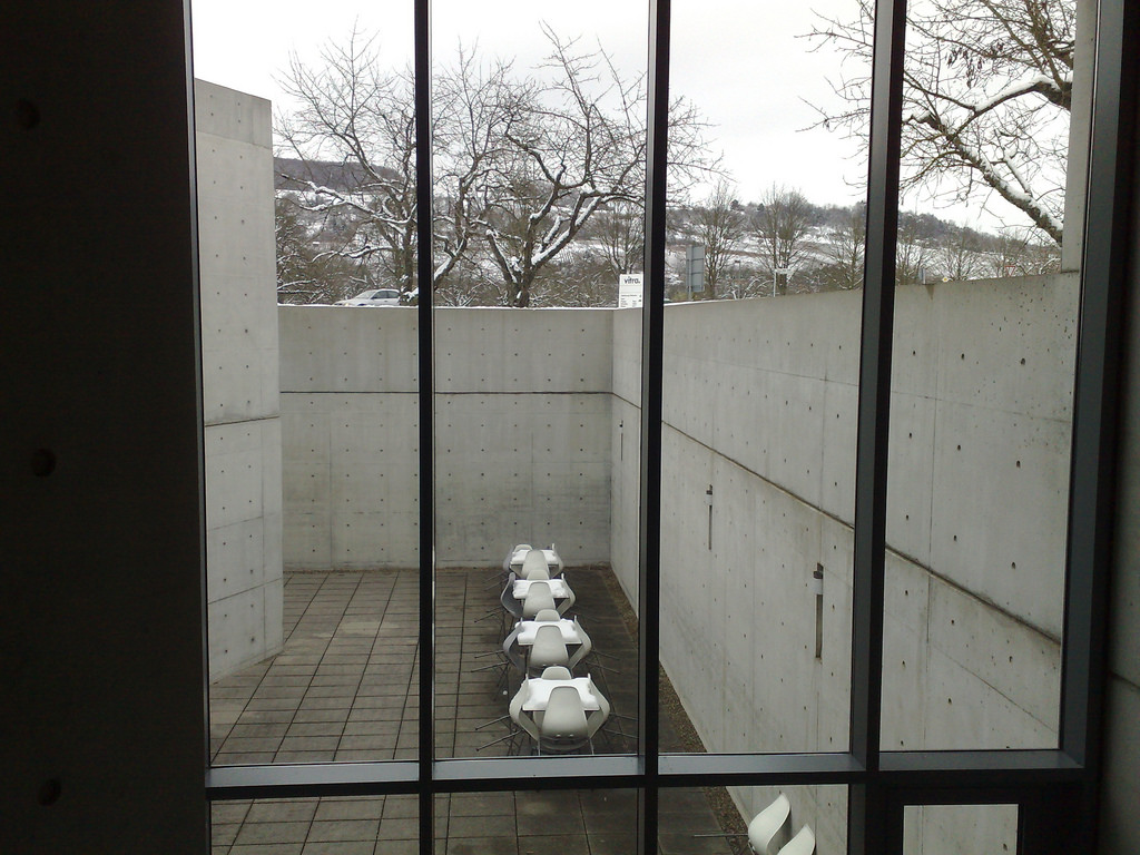 Tadao Ando Pavillion Courtyard