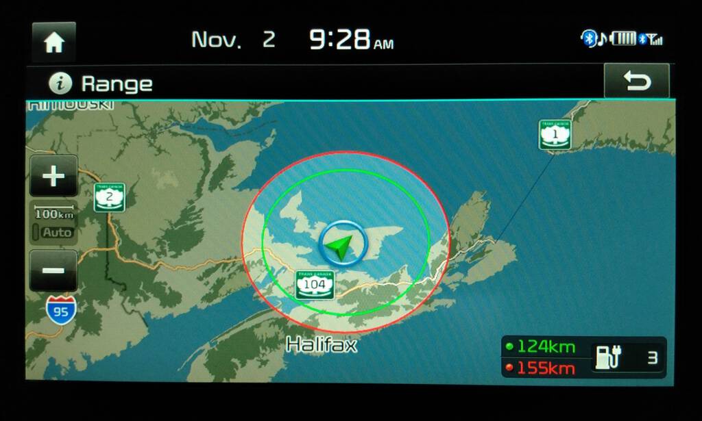 Kia Soul navigation system visualizing the 155 km of range.