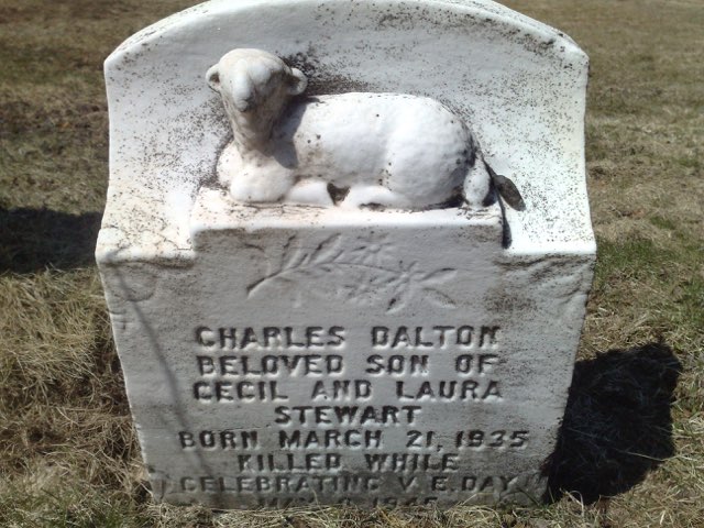 Charles Stewart's Grave in Crossroads Cemetery