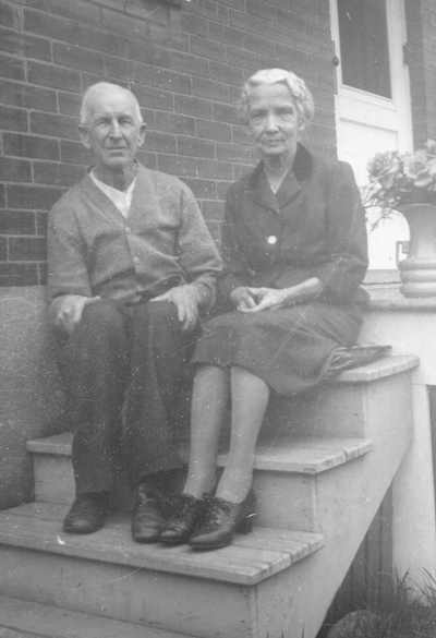 Alexander and Agnes Elizabeth Jane Fraser