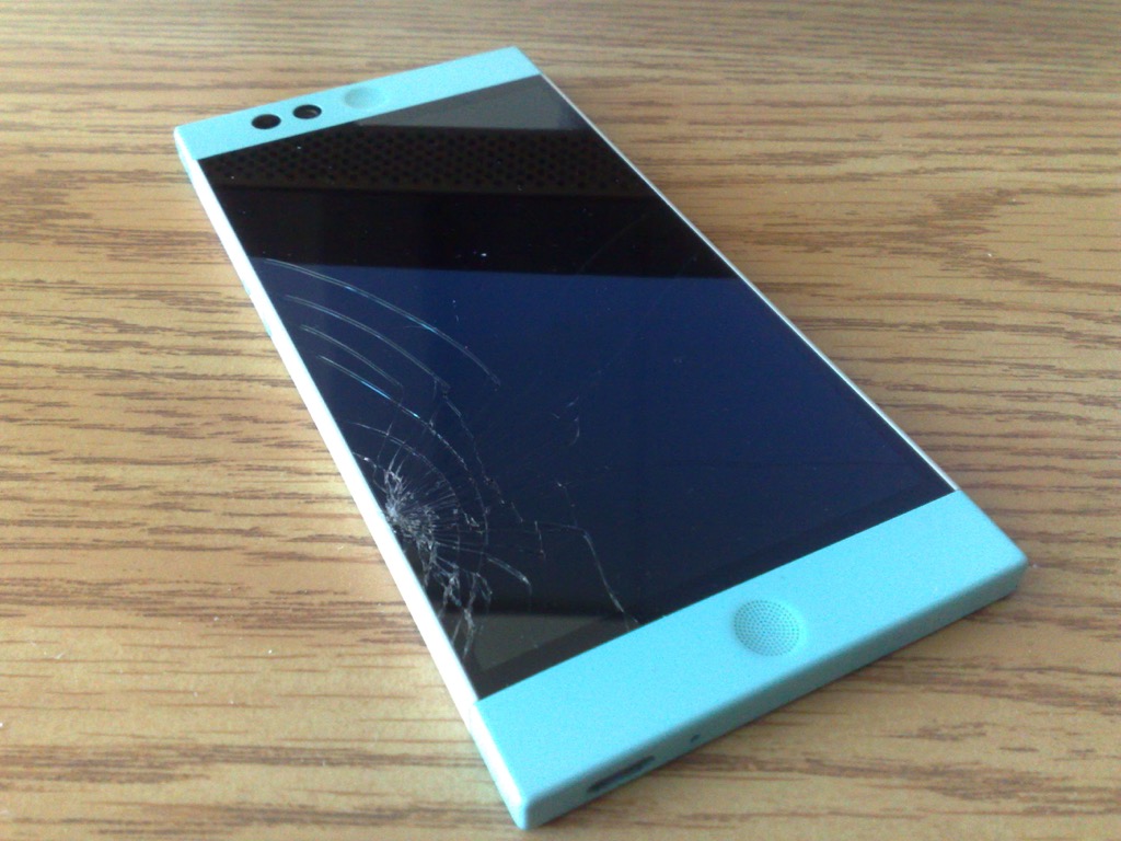 My dead Nextbit Robin