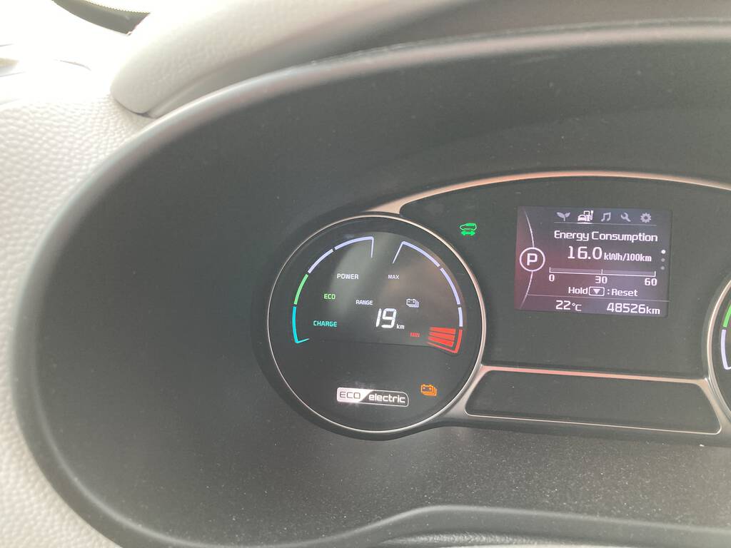 Kia Soul EV showing 19 km of estimated range.