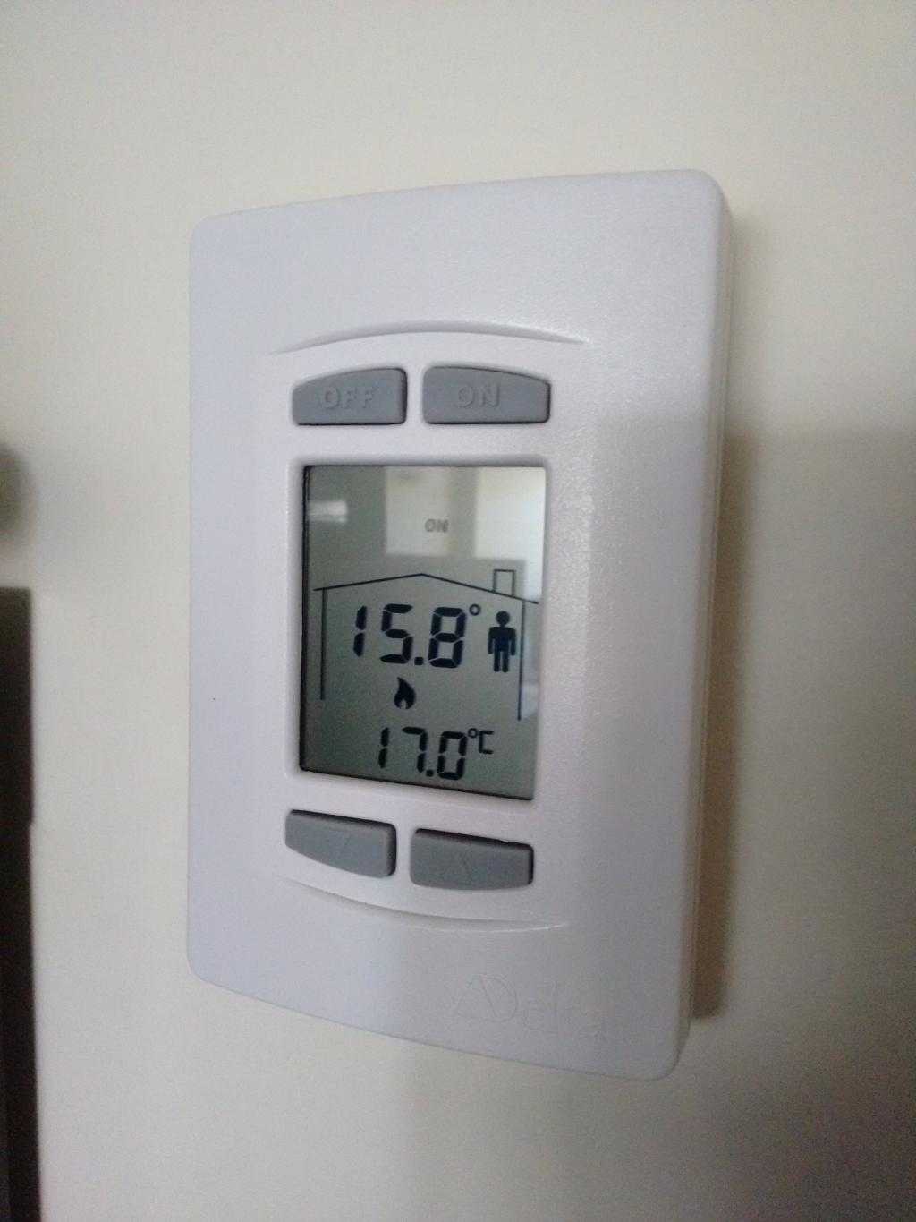 Thermostat in my office showing 15.8°C