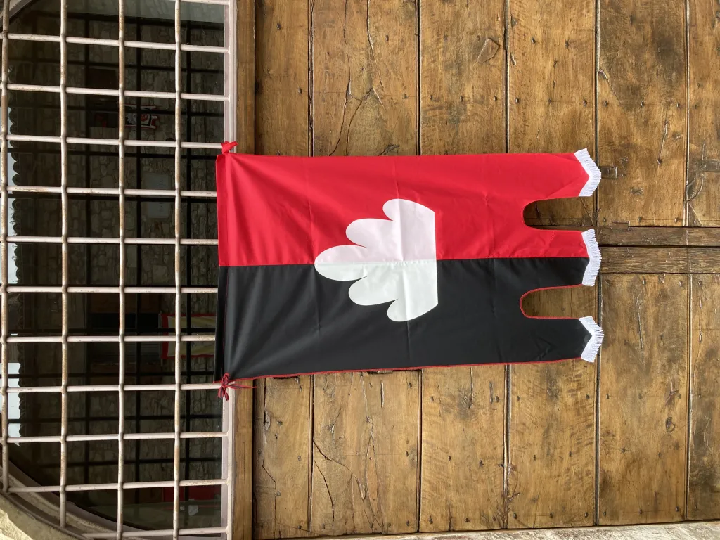 Black and red banner