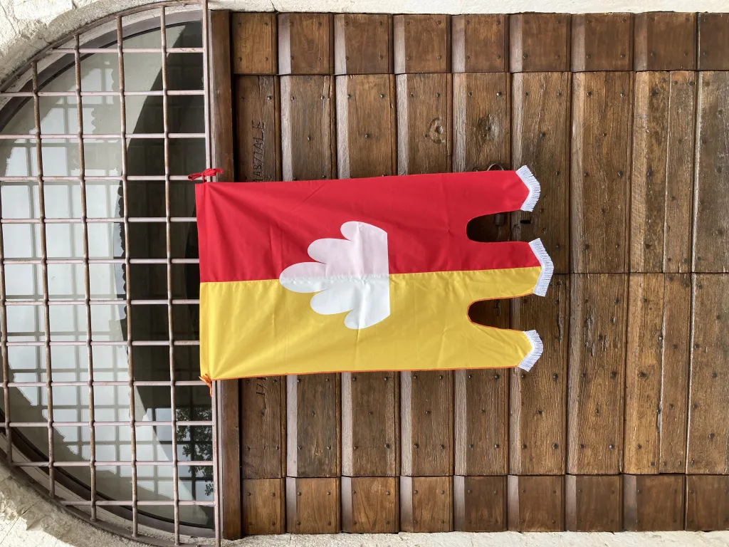 Yellow and red banner